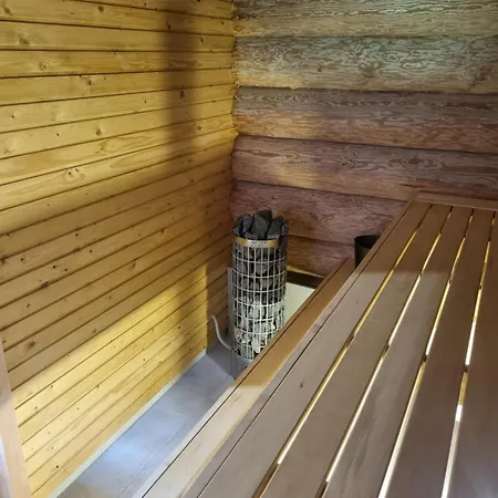 Semesterbostad Lebola Puhkemaja